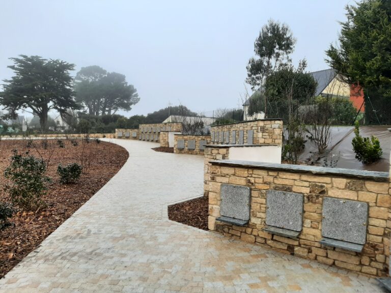 Arzon cimetière aménagement